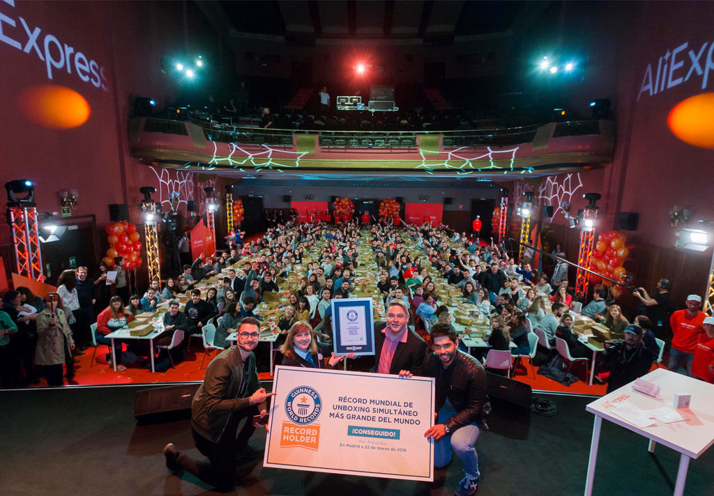 ALI EXPRESS BEATS THE UNBOXING GUINNESS WORLD RECORD AT CINES CALLAO