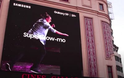 SEVERAL “TRACEURS” GO TROUGH CALLAO’S SCREENS TO ANNOUNCE THE LAUNCH OF SAMSUNG GALAXY S9