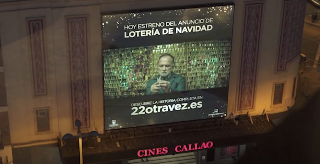 LOTTERIES FLOOD CALLAO AND GRAN VÍA ON THE OCCASION OF THE LAUNCHING OF THE EXTRAORDINARY CHRISTMAS DRAW SPOT