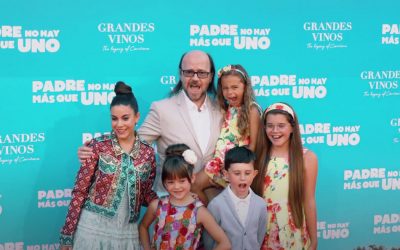 SANTIAGO SEGURA PRESENTS ‘PADRE NO HAY MÁS QUE UNO’