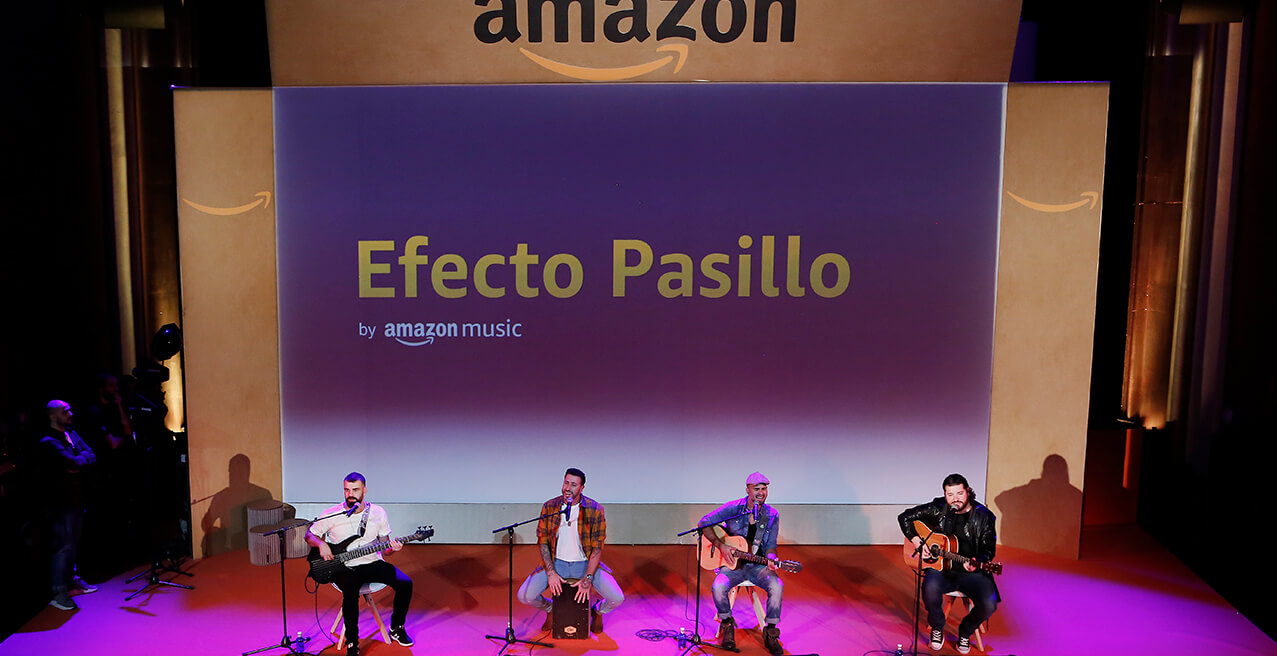 AMAZON OPENS ITS POP UP STORE IN CALLAO ON THE OCCASION OF BLACK FRIDAY