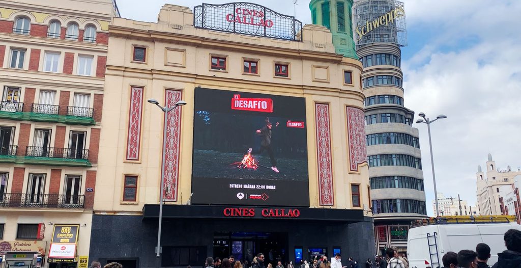 CALLAO AUDIENCES JOIN ANTENA 3'S SHOW 'EL DESAFÍO' ON THE SCREENS OF CALLAO CITY LIGHTS