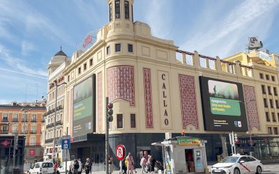 CALLAO CITY LIGHTS CON LA HORA DEL PLANETA