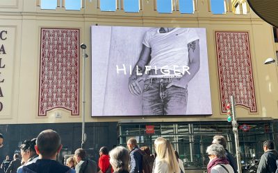 TOMMY HILFIGER LAUNCHES ITS NEW COLLECTION WITH SHAWN MENDES AT CALLAO CITY LIGHTS