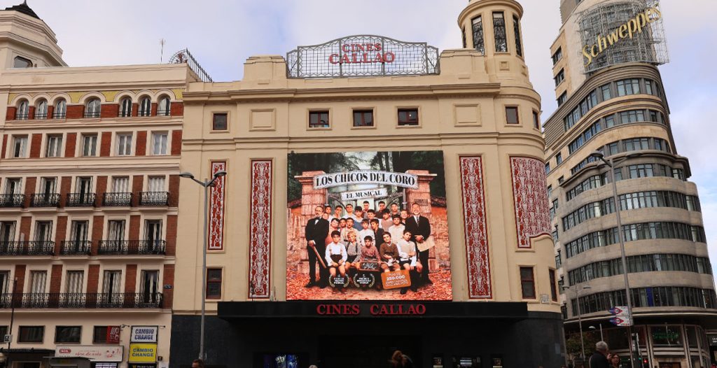 LOS CHICOS DEL CORO DOOH MADRID