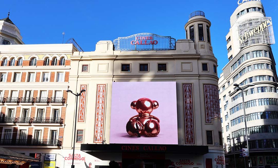 TOUS BRINGS ITS ICONIC BEAR TO THE GRAN VÍA IN MADRID