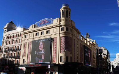 LANCÔME DESCUBRE EL REGALO MÁS ESPECIAL PARA LA NOCHE MÁS MÁGICA, EN CALLAO CITY LIGHTS