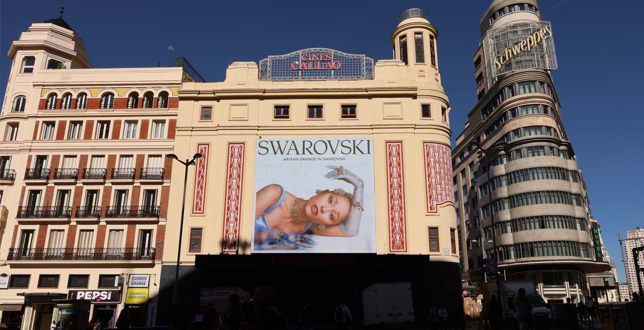 SWAROSKI DOOH MADRID