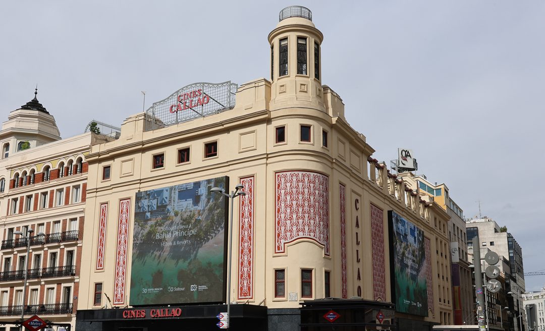 SOLTOUR INVITES US TO DISCONNECT IN CALLAO CITY LIGHTS
