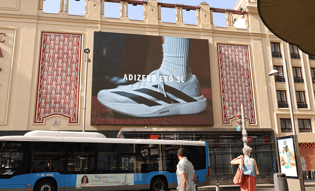 ADIDAS PRESENTS THE NEW ADIZERO EVO SL AT CALLAO CITY LIGHTS