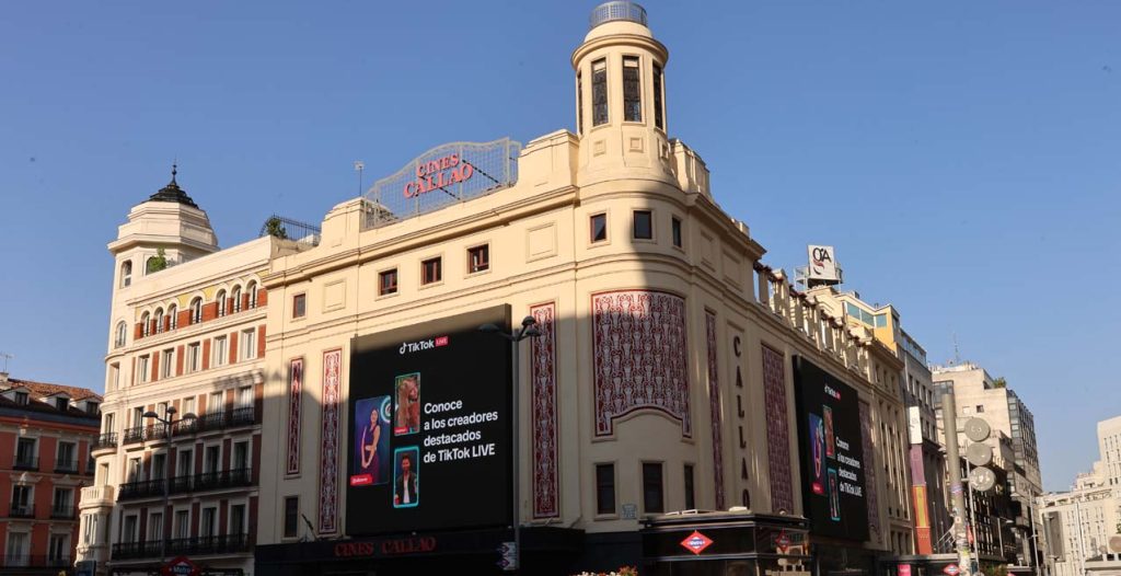 TIKTOK DOOH MADRID ESPAÑA