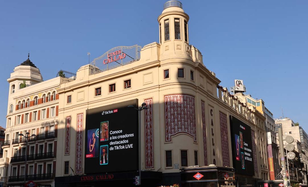 TIKTOK INVITES YOU TO MEET ITS MOST PROMINENT CREATORS AT CALLAO CITY LIGHTS