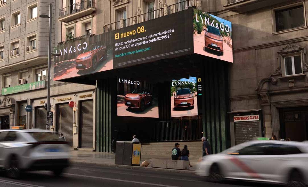 LYNK & CO PRESENTS ITS NEW HYBRID AT THE CIRCUITO GRAN VÍA
