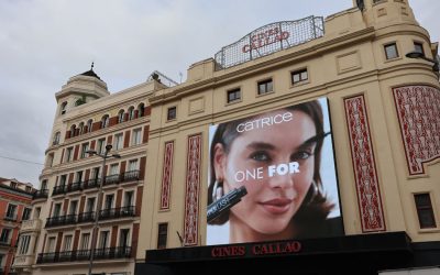 CATRICE PRESENTA SU NUEVA MÁSCARA DE PESTAÑAS EN CALLAO CITY LIGHTS