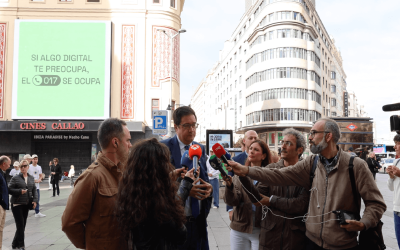 THE GOVERNMENT PRESENTS ITS CYBERSECURITY HELP DESK CAMPAIGN 017 IN CALLAO CITY LIGHTS
