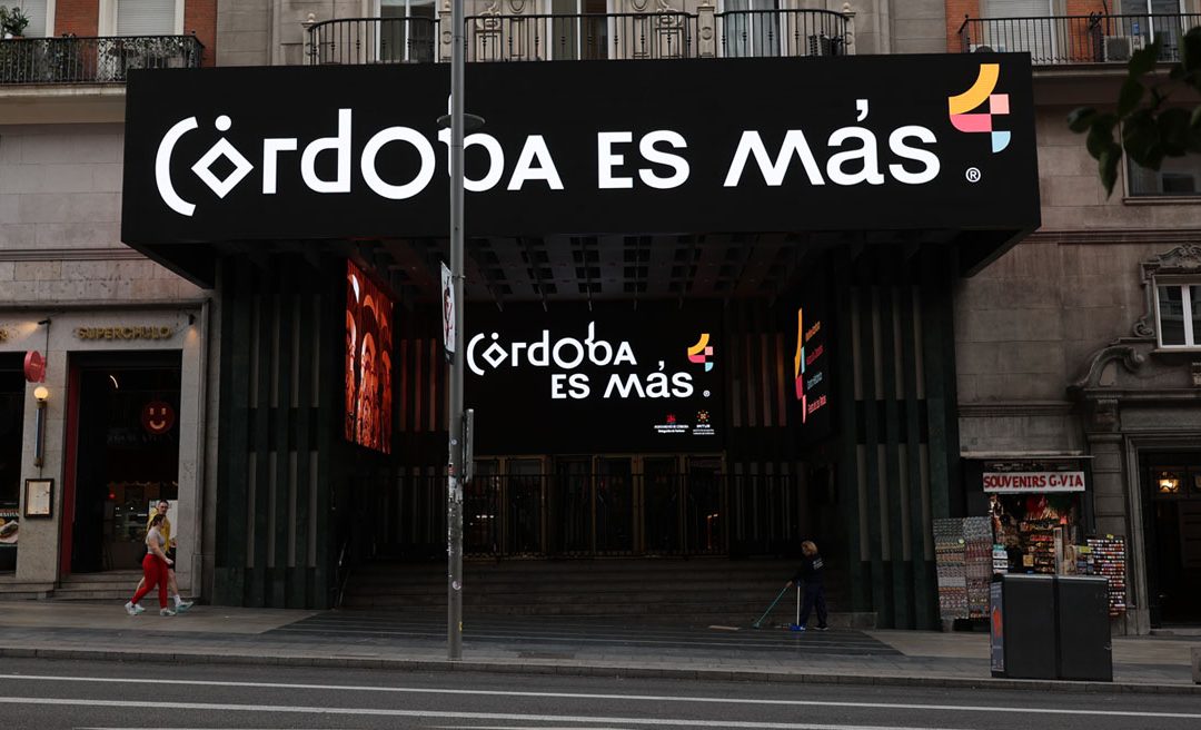 TURISMO DE CÓRDOBA INVITA A VISITAR LA CIUDAD, CON CAMPAÑA EN EL TEATRO LOPE DE VEGA