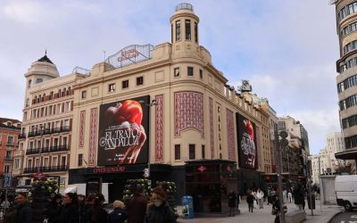 ANDALUSIA TOURISM PROPOSES A PACT TO TOURISTS IN ITS CAMPAIGN DISPLAYED IN CALLAO CITY LIGHTS