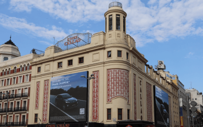 CHANGAN SE ESTRENA EN CALLAO CITY LIGHTS