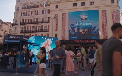 GUERLAIN CONVIERTE CALLAO EN UN VIAJE AL UNIVERSO DE L´HEURE BLEUE