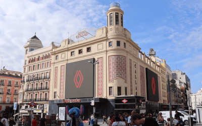 CALLAO CITY LIGHTS, ESCENARIO DE LA NUEVA CAMPAÑA DE RENAULT CLIO